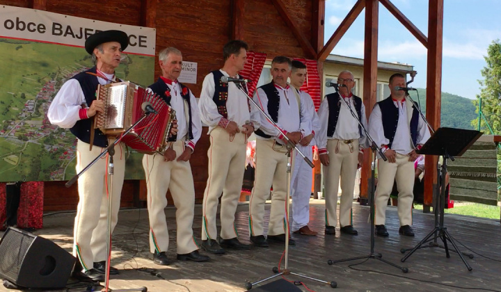 18. fotografia fotogalérie Obnova a zachovanie ľudových tradícií v obci Bajerovce