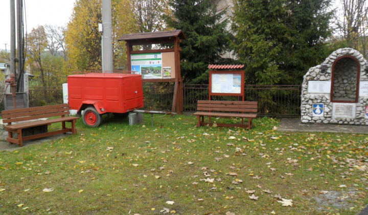 1. fotografia fotogalérie Úprava pozemku pred obecným úradom