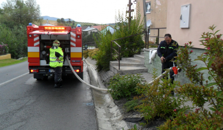 15. fotografia fotogalérie Ostrý zásah hasičov